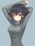  1girl arms_behind_back bangs black_hair braid breasts brown_eyes casual commentary eyebrows_visible_through_hair girls_und_panzer grey_background grey_sweater grin hair_tie highres looking_at_viewer medium_breasts pepperoni_(girls_und_panzer) ribbed_sweater ruka_(piyopiyopu) short_hair side_braid simple_background smile solo sweater turtleneck turtleneck_sweater upper_body 