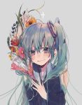  1girl bare_shoulders blue_eyes blue_hair blush bouquet cross crying crying_with_eyes_open detached_sleeves flower grey_background hatsune_miku highres holding holding_flower leaf long_hair looking_at_viewer no_nose orange_flower pink_flower purple_flower red_flower sad simple_background solo tears twintails upper_body very_long_hair vocaloid white_flower yamori_shiki yellow_flower 