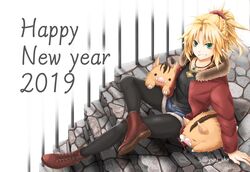  1girl 2019 arm_support black_legwear black_shirt blonde_hair blue_shorts boar boots coat fate/apocrypha fate_(series) full_body fur-trimmed_coat fur_trim green_eyes grin happy_new_year highres jewelry legwear_under_shorts long_sleeves mordred_(fate) mordred_(fate)_(all) necklace new_year open_clothes open_coat pantyhose red_coat red_footwear shirt short_hair short_shorts shorts sitting smile solo tied_hair yuni_she 