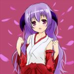  detached_sleeves hanyuu higurashi_no_naku_koro_ni horns japanese_clothes lowres miko pink_eyes purple_eyes purple_hair violet_eyes 