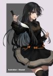  1girl artist_name bangs black_hair black_legwear black_shirt black_skirt bow breasts commentary_request eyebrows_visible_through_hair grey_background hand_up head_tilt highres holding holding_knife knife long_hair long_sleeves medium_breasts orange_bow original parted_lips pleasure_mussel red_eyes shirt skirt solo striped striped_shirt thigh-highs two-tone_background vertical-striped_shirt vertical_stripes very_long_hair yandere 