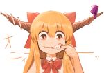  1girl blonde_hair bow bowtie eyebrows_visible_through_hair fangs grin hair_bow highres horn_ribbon horns ibuki_suika long_hair looking_at_viewer mouth_pull oni_horns red_eyes ribbon sen_(daydream_53) simple_background sleeveless smile solo straight_hair touhou upper_body white_background 