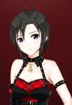  1girl antenna_hair arm_belt asymmetrical_sleeves black_hair black_sleeves breasts choker cleavage collarbone detached_sleeves grey_eyes hair_between_eyes highres idolmaster idolmaster_(classic) jewelry kikuchi_makoto light_smile looking_at_viewer mogskg necklace red_background shiny shiny_hair short_hair simple_background single_sleeve small_breasts solo sparkle upper_body 