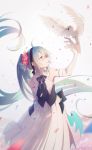  1girl absurdres ahoge aqua_hair bird black_bow black_hairband blue_eyes bow dress elbow_gloves flower gloves hair_flower hair_ornament hairband hand_up hatsune_miku highres hua_ben_wuming long_hair looking_up solo standing tattoo twintails very_long_hair vocaloid white_background white_dress white_gloves 