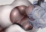  1girl blue_eyes breasts cleavage dark_skin erect_nipples eyelashes glowing_eyes grey_hair highres horns huge_breasts looking_at_viewer original pointy_ears shiny shiny_skin simple_background solo zkstxxx 