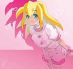  1girl alternate_color belt blonde_hair blush breasts buttons eyebrows_visible_through_hair female gloves green_eyes grin hair_between_eyes heart highres leaning_forward long_hair medium_breasts pink_background rockman rockman_dash roll_caskett shadow shorts sidelocks signature simple_background smile solo sumomo thigh-highs white_shorts zettai_ryouiki 