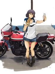  1girl absurdres backpack bag bangs black_footwear blue_shorts boots breasts brown_hair casual cellphone cleavage closed_mouth commentary dark_skin denim denim_shorts food girls_und_panzer green_eyes ground_vehicle head_tilt highres holding holding_cellphone holding_food holding_phone hoshino_(girls_und_panzer) kawasaki kawasaki_gpz1100 medium_breasts motor_vehicle motorcycle nokogiriotoko phone print_shirt sandwich shirt short_hair short_shorts short_sleeves shorts smartphone smile solo standing t-shirt white_shirt wristband 