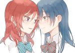  2girls bangs blue_hair blush bow bowtie closed_mouth collared_shirt eye_contact eyebrows_visible_through_hair hair_between_eyes kuma_(bloodycolor) long_hair looking_at_another love_live! love_live!_school_idol_project multiple_girls nishikino_maki parted_lips redhead shirt simple_background smile sonoda_umi violet_eyes white_background white_shirt yellow_eyes yuri 