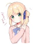  1girl absurdres ahoge aizawa85 artoria_pendragon_(all) bangs blonde_hair blue_bow blush bow brown_jacket closed_mouth collared_shirt eyebrows_visible_through_hair fate/stay_night fate_(series) green_eyes hair_between_eyes head_tilt highres jacket open_clothes open_jacket saber shirt side_ponytail sidelocks simple_background solo sweat translation_request upper_body white_background white_shirt 