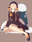  1girl abigail_williams_(fate/grand_order) black_dress black_footwear blonde_hair blue_eyes commentary dress fate/grand_order fate_(series) forehead full_body hair_ribbon hat highres long_hair long_sleeves looking_at_viewer mary_janes ozu_warudo ribbon ribbon_trim shoes sidelocks sitting sleeves_past_fingers sleeves_past_wrists smile solo stuffed_animal stuffed_toy 