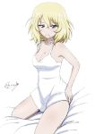  1girl artist_name bangs bed_sheet blonde_hair blue_eyes breasts bukkuri chemise cleavage closed_mouth commentary dated eyebrows_visible_through_hair girls_und_panzer half-closed_eyes hand_on_hip kneeling light_blush lingerie looking_at_viewer medium_breasts medium_hair messy_hair mouth_hold on_bed oshida_(girls_und_panzer) signature simple_background smile solo underwear white_background 