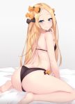  1girl abigail_williams_(fate/grand_order) ass back bangs bare_shoulders barefoot bikini black_bikini black_bow blush bow breasts closed_mouth fate/grand_order fate_(series) feet forehead hair_bow kuavera legs long_hair looking_at_viewer looking_back orange_bow parted_bangs polka_dot polka_dot_bow simple_background sitting small_breasts smile solo swimsuit thighs wariza white_background 
