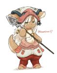  1other :3 ambiguous_gender animal_ears artist_name blush closed_mouth eyebrows_visible_through_hair full_body furry highres holding holding_spear holding_weapon kawasemi27 long_hair looking_at_viewer made_in_abyss nanachi_(made_in_abyss) polearm simple_background smile solo spear standing tail twitter_username weapon white_background white_hair yellow_eyes 