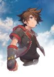  1boy belt belt_buckle black_shirt blue_eyes blue_sky brown_belt brown_hair buckle buttons clenched_hand closed_mouth clouds cloudy_sky commentary_request disney eito_nishikawa fingerless_gloves gloves grey_gloves grey_hoodie highres hood hoodie jewelry kingdom_hearts kingdom_hearts_iii looking_afar male_focus necklace shirt sky smile solo sora_(kingdom_hearts) square_enix upper_body zipper zipper_pull_tab 