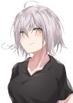  &gt;:) 1girl absurdres ahoge bangs black_shirt breasts closed_mouth collarbone commentary_request eyebrows_visible_through_hair fate/grand_order fate_(series) grey_hair hair_between_eyes highres jeanne_d&#039;arc_(alter)_(fate) jeanne_d&#039;arc_(fate)_(all) looking_at_viewer medium_breasts shirt short_hair short_sleeves simple_background smile smug solo upper_body v-shaped_eyebrows white_background yellow_eyes yuki_maccha_(yukimattya10) 