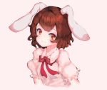  1girl animal_ears beige_background bow commentary_request hair_between_eyes highres inaba_tewi looking_at_viewer rabbit rabbit_ears red_bow red_eyes short_hair short_sleeves simple_background smile solo touhou yeong 