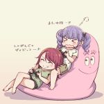  &gt;_&lt; 2girls =3 ^_^ ayasaka bang_dream! barefoot between_legs black_bow black_shorts bow brown_shorts character_request closed_eyes commentary_request crossed_legs green_shirt hair_bow holding_game_controller multiple_girls open_mouth playing_games purple_hair redhead shirt short_shorts shorts siblings sisters sitting smile t-shirt translation_request twintails udagawa_ako udagawa_tomoe v-shaped_eyebrows wavy_mouth white_shirt 