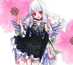  1girl asuta_(kinakomoti300) black_bow black_bowtie black_dress blue_brooch blunt_bangs blush borrowed_character bow bowtie commentary_request cowboy_shot dress fishnet_pantyhose fishnets floral_background head_wings highres long_hair looking_at_viewer open_mouth original pantyhose red_eyes smile solo strapless strapless_dress striped_bow striped_bowtie striped_clothes thigh-highs white_background white_bow white_bowtie white_hair white_thighhighs white_wings wings 
