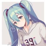  1girl 39 ? aqua_eyes aqua_hair artist_name bangs breasts closed_mouth color_guide commentary dutch_angle expressionless grey_background grey_hoodie hair_ornament hairband half-closed_eyes hatsune_miku highres hood hoodie light_blush long_hair peachy_michi simple_background small_breasts solo speech_bubble spoken_question_mark twintails upper_body very_long_hair vocaloid 