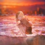  1girl ahoge barefoot beach blonde_hair commentary_request enu_0426 eyebrows_visible_through_hair halo highres looking_at_viewer medium_hair ocean original picking_up scenery shirt skirt solo squatting sunset yellow_eyes 