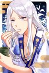  1boy abe_no_seimei_(onmyoji) eating food highres holding holding_food long_hair male_focus onmyoji solo tiyi_(tiyi_a09) violet_eyes white_hair 