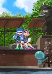  2girls :d absurdres backwards_hat baseball_cap blue_hair blue_hat closed_eyes commentary_request goggles goggles_on_head hat highres holding_hands inkling inkling_girl inkling_player_character jellyfish long_hair multiple_girls oekacucumber on_bench outdoors painting_(action) painting_(object) pink_hair pointy_ears shoes short_hair sitting smile splatoon_(series) splatoon_3 statue tentacle_hair 