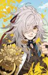  1boy artist_name blue_sky chinese_clothes closed_mouth grey_hair hair_over_one_eye high_ponytail highres holding holding_leaf honkai:_star_rail honkai_(series) jing_yuan leaf looking_at_viewer male_focus mole mole_under_eye one_eye_covered shohje sky smile solo yellow_eyes 