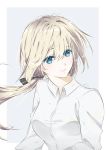  1girl artist_name bangs black_ribbon blonde_hair blue_eyes breasts closed_mouth collar collared_shirt floating floating_hair grey_background hair_between_eyes hair_ribbon long_hair long_sleeves looking_at_viewer ponytail ribbon shirt simple_background smile solo upper_body violet_evergarden violet_evergarden_(character) white_shirt yen_ling_tsai 