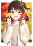  1girl :d absurdres arjent artist_name autumn autumn_leaves bangs blurry blurry_background blush brown_hair cardigan collarbone depth_of_field eyebrows_visible_through_hair ginkgo_leaf grey_shirt hair_ribbon highres holding holding_leaf leaf long_sleeves looking_at_viewer maple_leaf multicolored_hair one_side_up open_cardigan open_clothes open_mouth original outdoors outside_border purple_hair red_ribbon ribbon round_teeth shirt short_hair smile solo teeth two-tone_hair upper_body upper_teeth violet_eyes white_cardigan 