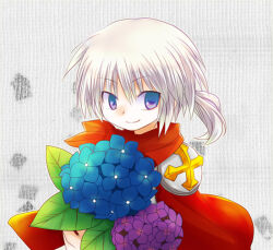  1boy armor blue_eyes blue_flower cape closed_mouth commentary_request cross flower grey_background hydrangea looking_at_viewer low_ponytail male_focus natsume_hassaku pauldrons ponytail purple_flower ragnarok_online red_cape rune_knight_(ragnarok_online) short_hair shoulder_armor smile solo upper_body white_hair 