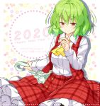  1girl 2020 aka_tawashi ascot bangs blush breasts commentary_request cowboy_shot eyebrows_visible_through_hair green_hair hair_between_eyes hand_up happy_new_year highres holding holding_umbrella index_finger_raised kazami_yuuka large_breasts long_sleeves looking_at_viewer new_year petticoat plaid plaid_skirt plaid_vest red_eyes red_skirt red_vest shirt short_hair skirt skirt_set smile solo touhou translation_request umbrella vest white_shirt yellow_neckwear 