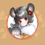  1girl animal animal_ear_fluff animal_ears bangs blush closed_mouth commentary_request eyebrows_visible_through_hair floral_print flower fur_collar furisode gloves grey_eyes grey_hair hair_flower hair_ornament head_tilt holding holding_animal japanese_clothes kimono koruri looking_at_viewer mouse_ears orange_kimono original print_kimono red_flower see-through short_hair smile solo thick_eyebrows translation_request upper_body white_gloves 