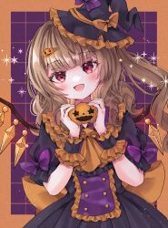  1girl :d alternate_costume alternate_wing_color ascot black_dress blush border bow brown_border brown_hair buttons commentary crystal_wings double-breasted dress eyelashes flandre_scarlet frilled_ascot frilled_hat frilled_shirt_collar frilled_wrist_cuffs frills grid_background hair_ornament halloween hat hat_bow hat_ribbon heart heart-shaped_pupils holding holding_pumpkin jack-o&#039;-lantern jack-o&#039;-lantern_hair_ornament jaku_sono long_hair looking_at_viewer one_side_up open_mouth orange_ascot orange_bow orange_ribbon orange_wings puffy_short_sleeves puffy_sleeves pumpkin purple_background purple_bow ribbon short_sleeves signature sleeve_bow smile solo sparkle star_(symbol) symbol-shaped_pupils touhou upper_body wings witch_hat wrist_cuffs 