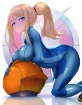  1girl arched_back bangs black_footwear blonde_hair blue_bodysuit blue_eyes blush bodysuit boots breasts closed_mouth commentary_request curvy eyebrows_visible_through_hair hair_tie half-closed_eyes happy highres kashu_(hizake) kneeling large_breasts leaning_forward light_blush long_hair looking_at_viewer metroid mole mole_under_mouth ponytail reflection samus_aran shiny shiny_clothes shiny_hair smile smug solo tied_hair zero_suit 