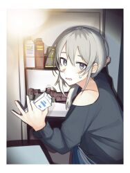 1girl black_sweater border caught chinese_commentary commentary_request girls_band_cry grey_eyes grey_hair haidao_mao hair_between_eyes highres holding_carton kawaragi_momoka long_hair long_sleeves looking_at_viewer multicolored_hair open_mouth refrigerator roots_(hair) solo sweater white_border 