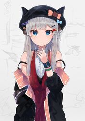  1girl bare_shoulders bat_hair_ornament black_headwear black_jacket blue_bow blue_eyes bow closed_mouth eleanor_(ikeuchi_tanuma) grey_background grey_hair hair_ornament hairclip hat hat_bow horns ikeuchi_tanuma jacket long_hair looking_at_viewer off-shoulder_jacket original red_nails solo strap_slip unfinished_background upper_body wristband 