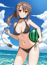 1girl absurdres ball beach beachball bikini black_bikini blush breasts brown_hair cevi79604876054 choker clouds collar commentary_request cowboy_shot hand_up highres large_breasts long_hair looking_at_viewer midriff minakami_yuki navel ocean outdoors sky smile solo subarashiki_hibi swimsuit thighs yellow_eyes 