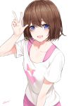  1girl absurdres bangs blue_eyes blush brown_hair collarbone commentary_request eyebrows_visible_through_hair highres original pink_shorts shirt short_hair short_sleeves shorts simple_background smile solo star741 w white_background white_shirt 