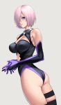  1girl absurdres ass breasts closed_mouth elbow_gloves fate/grand_order fate_(series) gloves hair_over_one_eye highres large_breasts looking_at_viewer mash_kyrielight purple_hair short_hair simple_background solo thigh_strap violet_eyes 