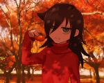  autumn autumn_leaves bags_under_eyes black_hair food green_eyes grin hair_between_eyes highres koma_neko kuroki_tomoko leaf long_hair smile sweater tomato tree turtleneck turtleneck_sweater vegetable watashi_ga_motenai_no_wa_dou_kangaetemo_omaera_ga_warui! 