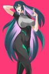  1girl bodysuit breasts green_eyes green_hair gundam gundam_build_divers gundam_build_divers_re:rise hand_behind_head highres impossible_bodysuit impossible_clothes long_hair looking_at_viewer may_(gundam_build_divers_re:rise) medium_breasts open_mouth purple_hair red_background silentmag 