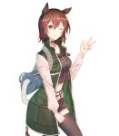  1girl ;) animal_ears arknights bangs belt black_choker black_legwear black_shirt black_skirt brown_hair catapult_(arknights) chinese_commentary choker clothes_writing commentary_request cowboy_shot crop_top eyebrows_visible_through_hair green_eyes green_jacket hair_between_eyes hand_up high_collar highres horse_ears jacket long_sleeves looking_at_viewer midriff miniskirt minuo one_eye_closed shirt short_hair simple_background skirt smile solo standing t-shirt thigh-highs w white_background zettai_ryouiki 