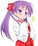  1girl alternate_costume bangs blush bow hair_bow hakama highres hiiragi_kagami japanese_clothes kemu_(guruguru_dan) long_hair long_sleeves looking_at_viewer lucky_star miko notice_lines parted_lips purple_hair red_bow red_hakama shirt simple_background solo standing twintails violet_eyes white_background white_shirt wide_sleeves 