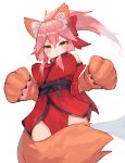  1girl animal_ear_fluff animal_ears bangs bow breasts brown_eyes brown_gloves detached_sleeves fate/grand_order fate_(series) floating_hair fox_ears fox_girl fox_tail gloves hair_between_eyes hair_bow high_ponytail highres japanese_clothes kimono large_breasts long_hair long_sleeves looking_at_viewer obi parted_lips paw_gloves paws pink_hair ponytail red_bow red_kimono red_sleeves sash sidelocks simple_background solo tail tamamo_(fate)_(all) tamamo_cat_(fate) tota_(sizukurubiks) v-shaped_eyebrows white_background wide_sleeves 