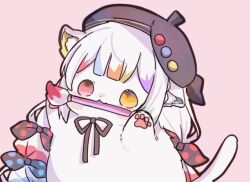  animal_focus animalization beret black_ribbon blunt_bangs cat chibi commentary_request hat heterochromia highres jogasaki_noah long_hair looking_at_viewer mahou_shoujo_no_majo_saiban mouth_hold multi-tied_hair multicolored_hair myua_(wan_wan_00xx) neck_ribbon paintbrush pink_background red_eyes ribbon simple_background white_cat white_hair yellow_eyes 