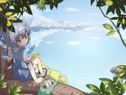  1girl blue_bow blue_dress blue_eyes blue_hair blue_sky bow chinese_commentary cirno closed_mouth clouds commentary_request day detached_wings dress food food_on_face hair_bow ice ice_wings lake looking_at_viewer misty_lake onigiri outdoors pinafore_dress puffy_short_sleeves puffy_sleeves scarlet_devil_mansion shirt short_sleeves sitting_on_branch sky sleeveless sleeveless_dress smile socks solo touhou white_shirt white_socks wings wuzeiiezuw 