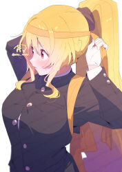  1girl black_shirt blonde_hair blush breasts buttons commentary_request hair_between_eyes headband highres large_breasts long_hair long_sleeves magia_record:_mahou_shoujo_madoka_magica_gaiden mahou_shoujo_madoka_magica open_mouth ponytail red_eyes serizawa_serizane shirt simple_background solo togame_momoko twitter_username upper_body white_background yellow_headband 