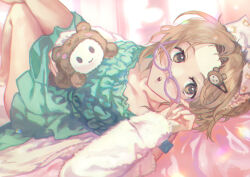  1girl adjusting_eyewear blonde_hair brown_eyes commentary_request detached_sleeves dress facing_viewer forehead green_dress hair_ornament hairclip hand_up highres ichikawa_hinana idolmaster idolmaster_shiny_colors indoors knees_up long_sleeves looking_over_eyewear lying medium_dress on_back on_bed otsudou purple-framed_eyewear solo white_sleeves 