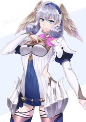  1girl 47e_0221 blue_eyes character_name closed_mouth curly_hair head_wings highres long_sleeves melia o-ring puffy_sleeves silver_hair simple_background solo twitter_username xenoblade_(series) xenoblade_1 xenoblade_1:_tsunagaru_mirai 