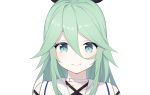  1girl bangs black_ribbon black_serafuku choker green_eyes green_hair hair_between_eyes hair_ribbon ieufg kantai_collection long_hair looking_at_viewer parted_bangs ribbon sailor_collar school_uniform serafuku simple_background smile solo upper_body white_background white_choker yamakaze_(kantai_collection) 